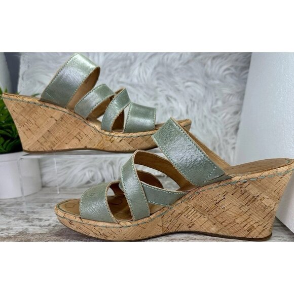 Born Zemora Slip On Leather Wedge Sandal Shoe Women's Sz 9 Green Metallic Beachy - Picture 12 of 13